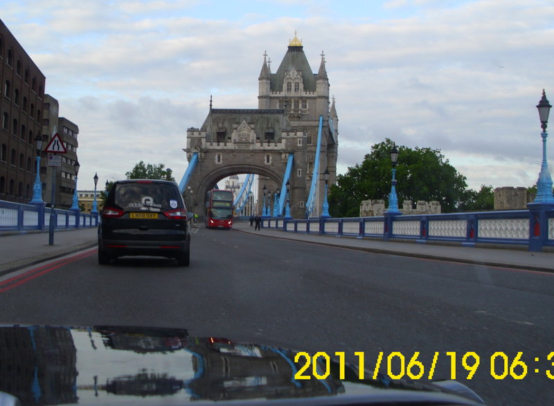 tower bridge.jpg